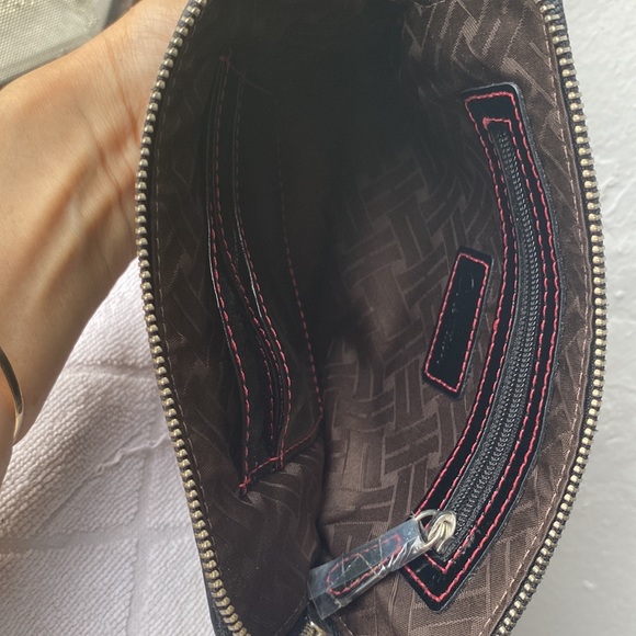 Cole Haan Wristlet (Authentic, Brand New) - Picture 5 of 6